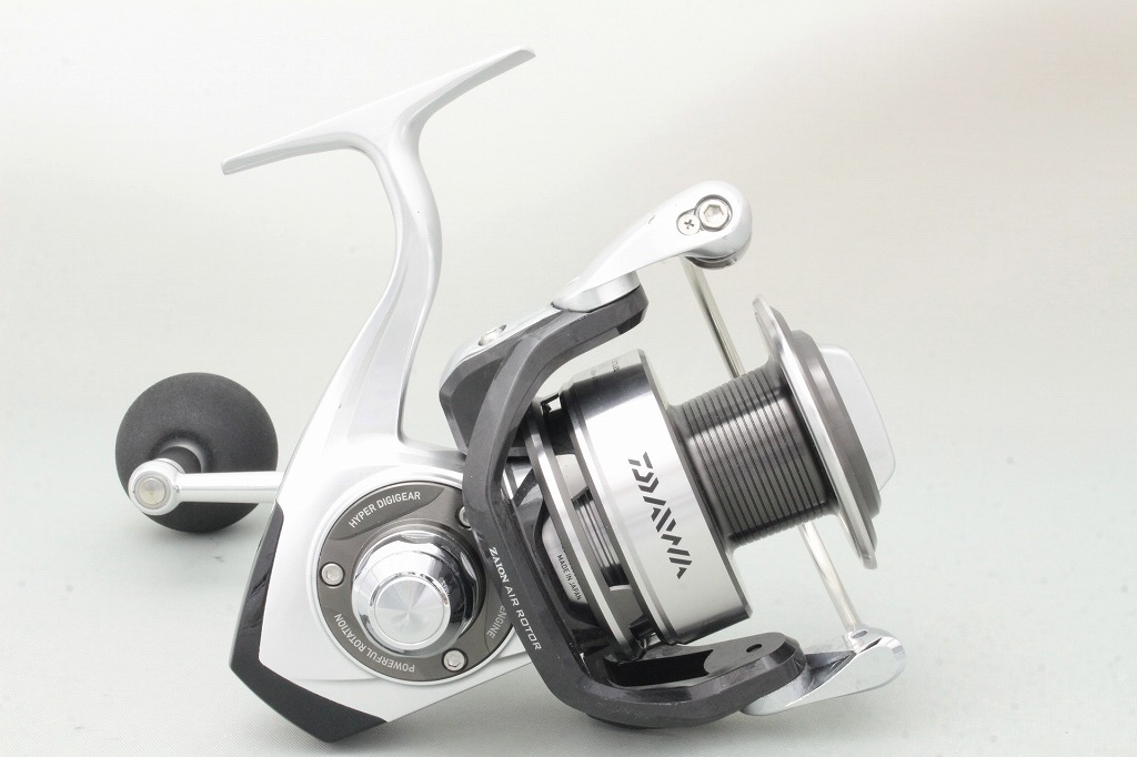 Daiwa 12 CATALINA 4500 Spinning Reel B9197 USED